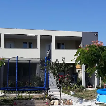 Apartamento With A Parking Space Stinjan, - 14106