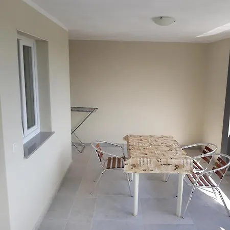 With A Parking Space Stinjan, - 14106 * Pula