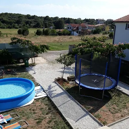 With A Parking Space Stinjan, - 14106