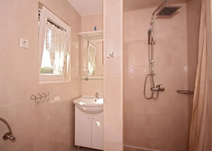 Apartment With A Parking Space Stinjan, - 14106