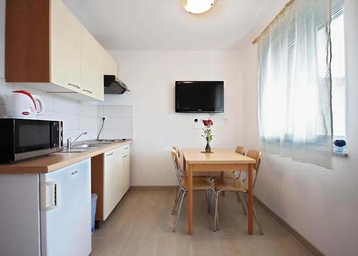 Appartement With A Parking Space Stinjan, - 14106 *