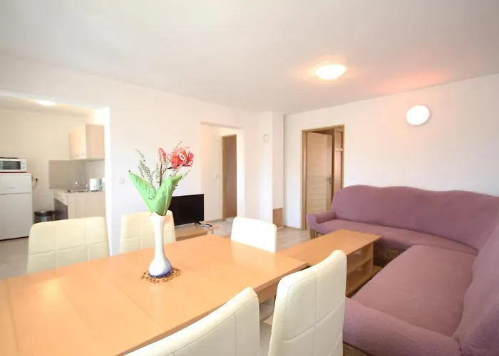 Appartement With A Parking Space Stinjan, - 14106