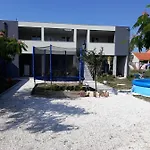 With A Parking Space Stinjan, - 14106 Apartment Pula